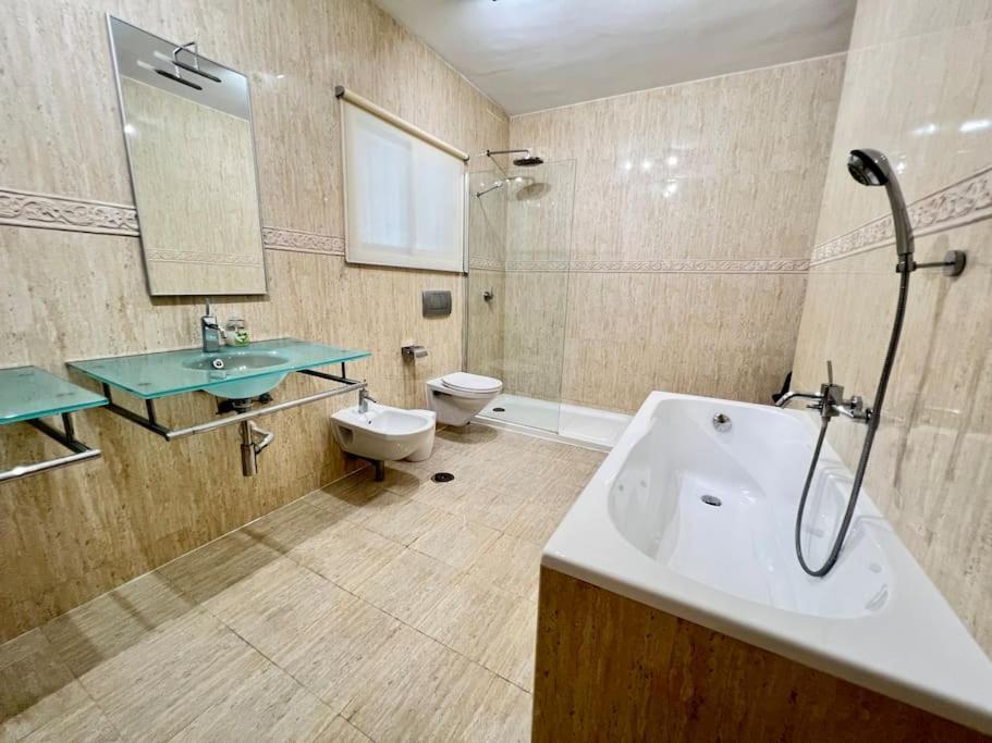 Villa Scenic With Private Pool - Sleeps 8 ميخاس المظهر الخارجي الصورة