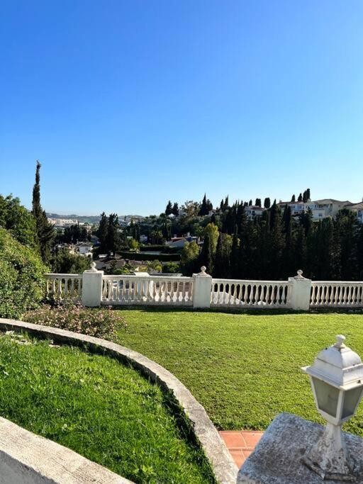 Villa Scenic With Private Pool - Sleeps 8 ميخاس المظهر الخارجي الصورة